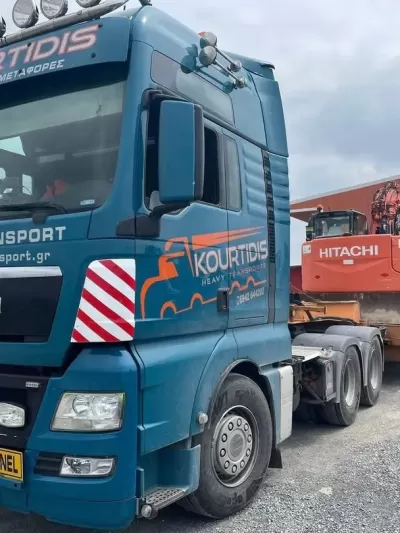 03.kourttidis transports gallery