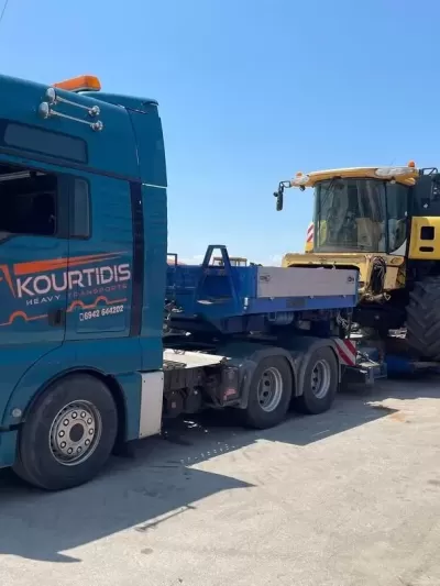 16.kourttidis transports gallery